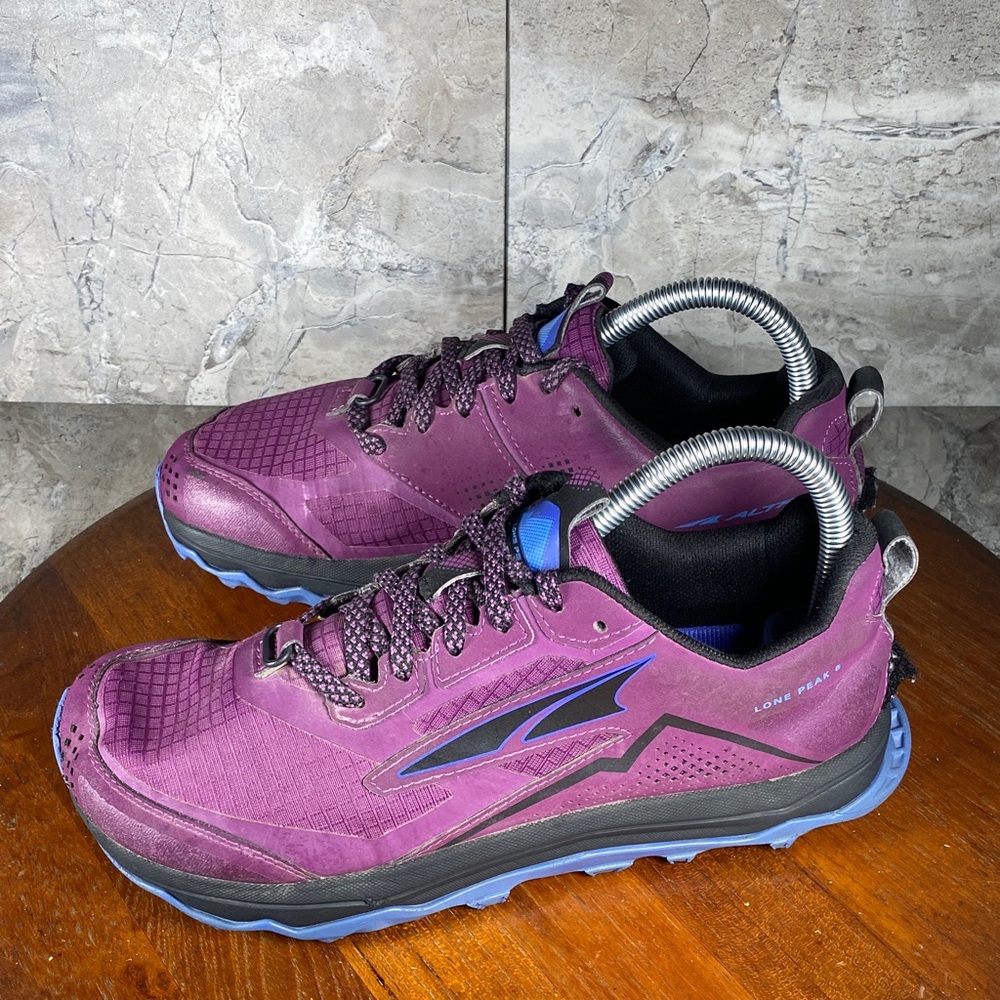 Altra Lone Peak 5 Women’s Size 8 Plum Trail Running Shoes